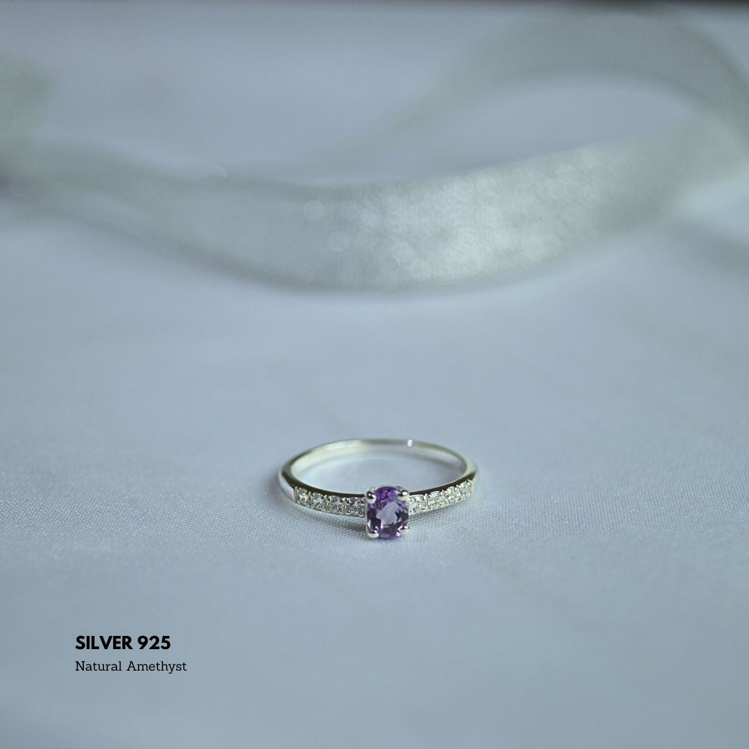 Twilight Grace: Amethyst & Silver 925 Ring