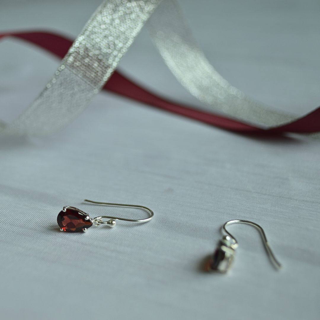 Silver 925 Natural Garnet Teardrop Earrings