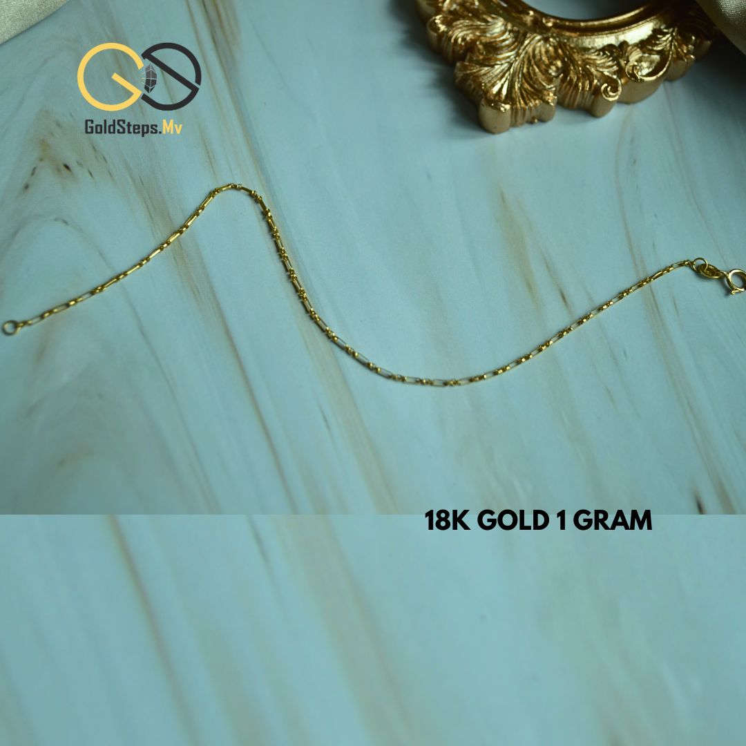 The MicroLink Flow — 18K Gold Bracelet