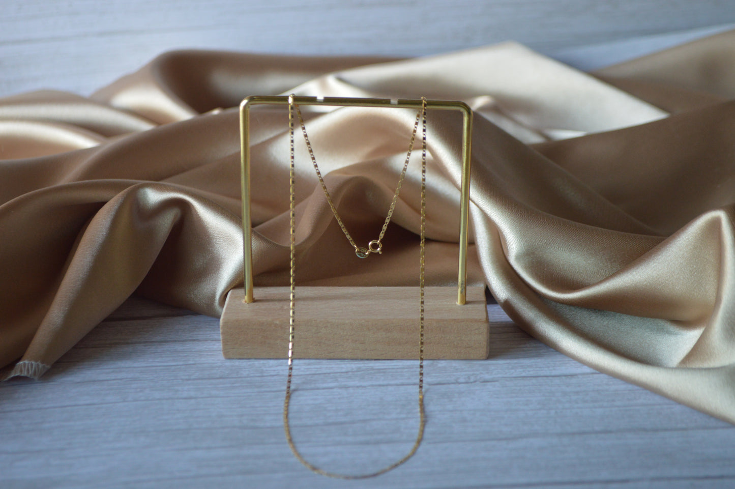 18K Gold Italian chain design necklace