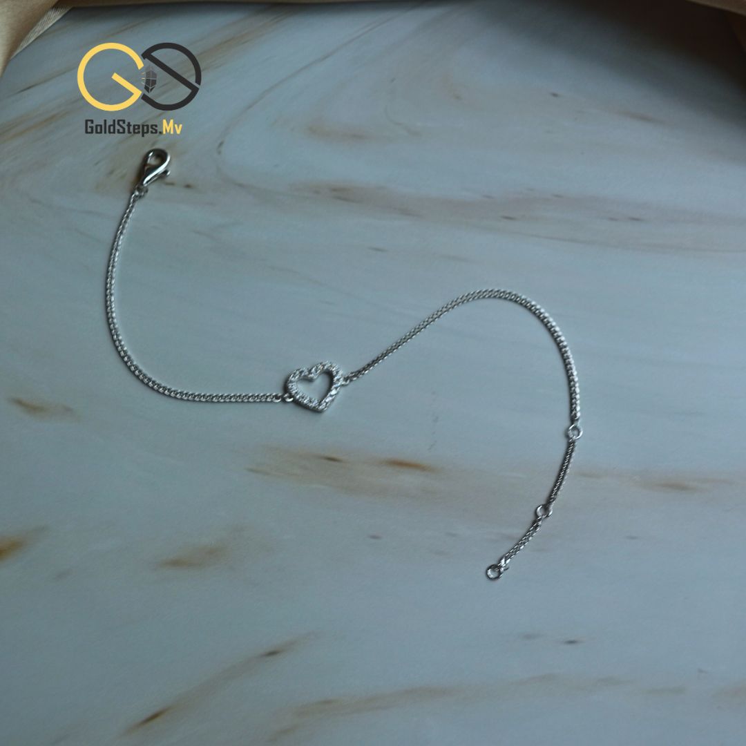 Silver 925 Heart Charm Bracelet with Sparkling Stones