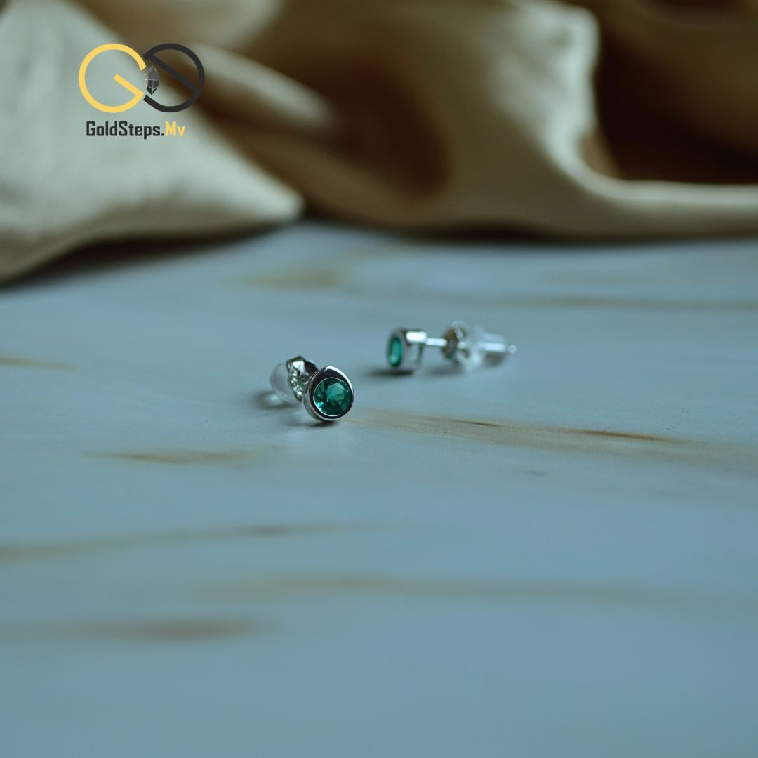 Silver 925 Green Gemstone Stud Earrings – Elegant Simplicity with a Touch of Nature