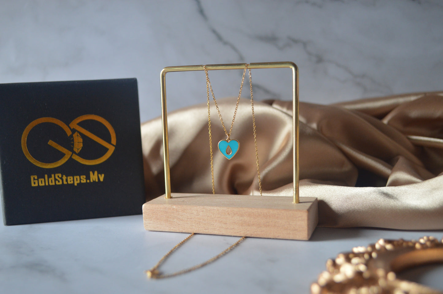 Original gold 21k necklace with heart pendnet
