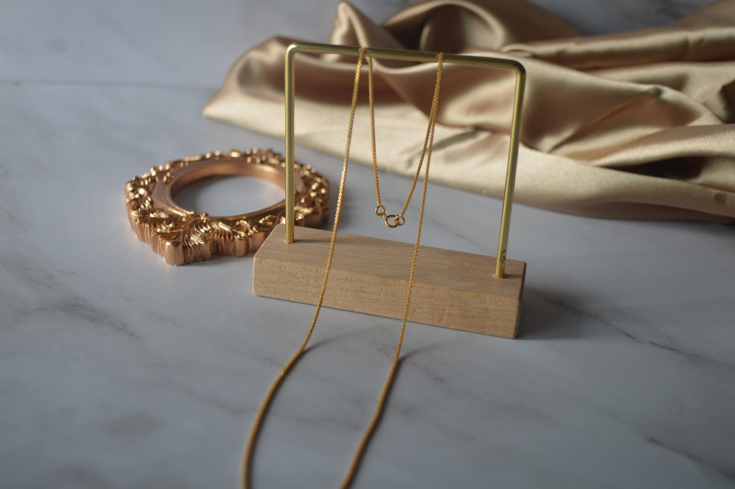 GS0562 21k gold box desing necklace