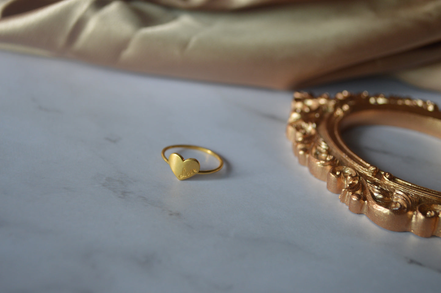 18k gold heart love ring