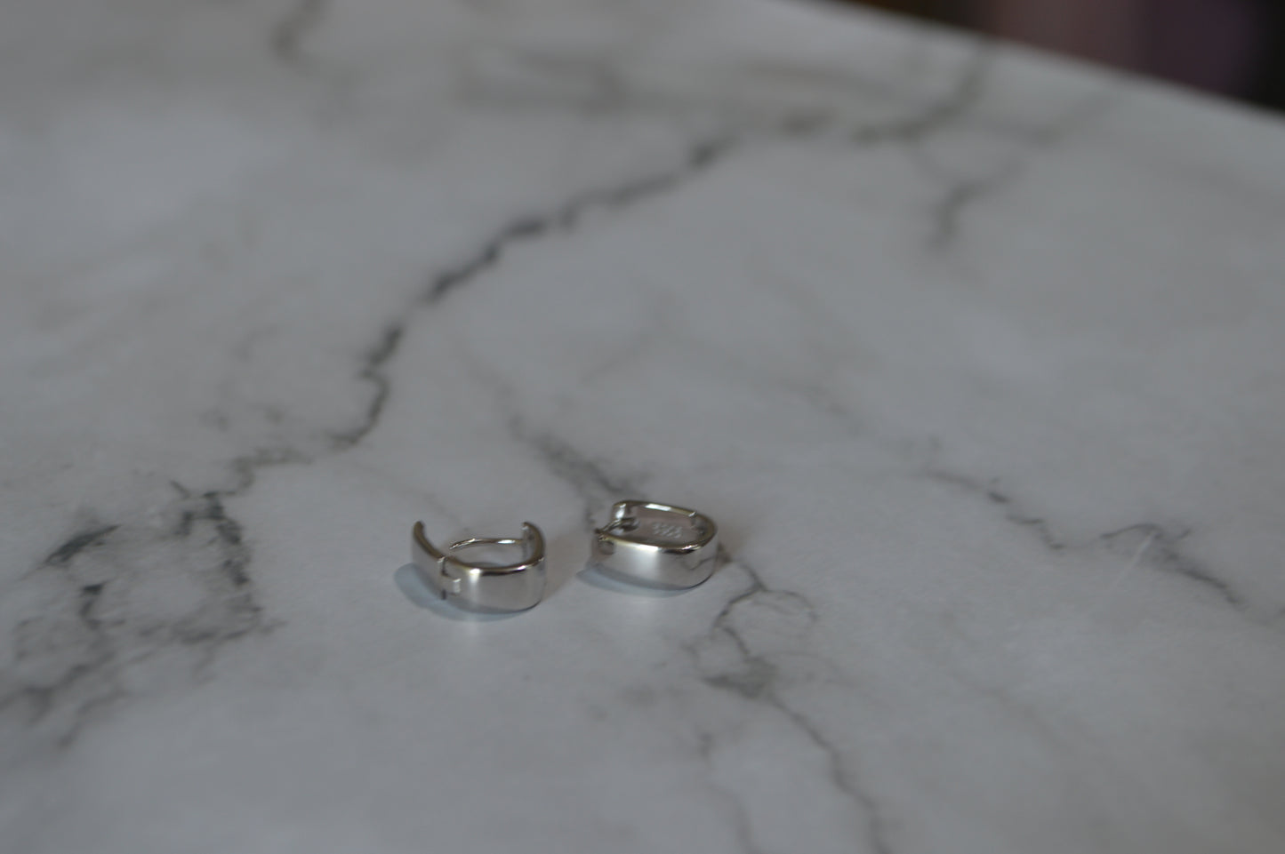 Minimalist Sterling Silver 925 Hoop Earrings – Classic Everyday Elegance