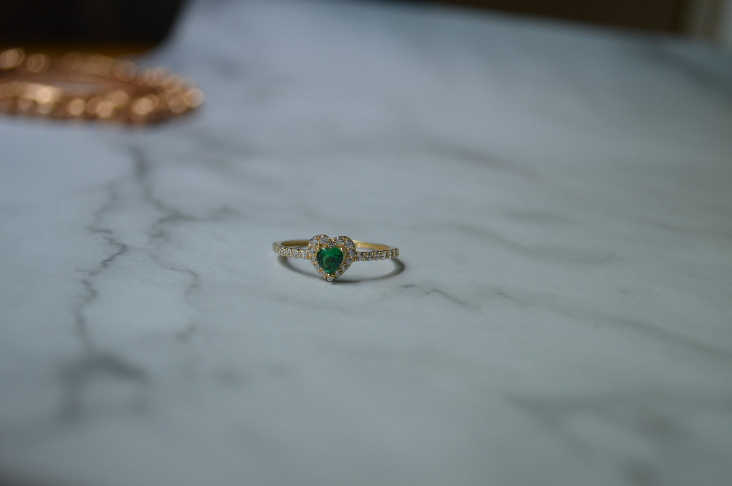 18k Solid Gold Heart Ring with Green stone – 1 Gram