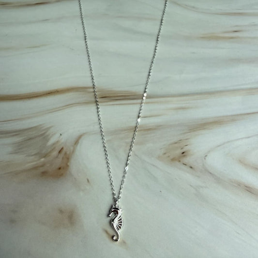 Seahorse Pendant Necklace in 925 Sterling Silver