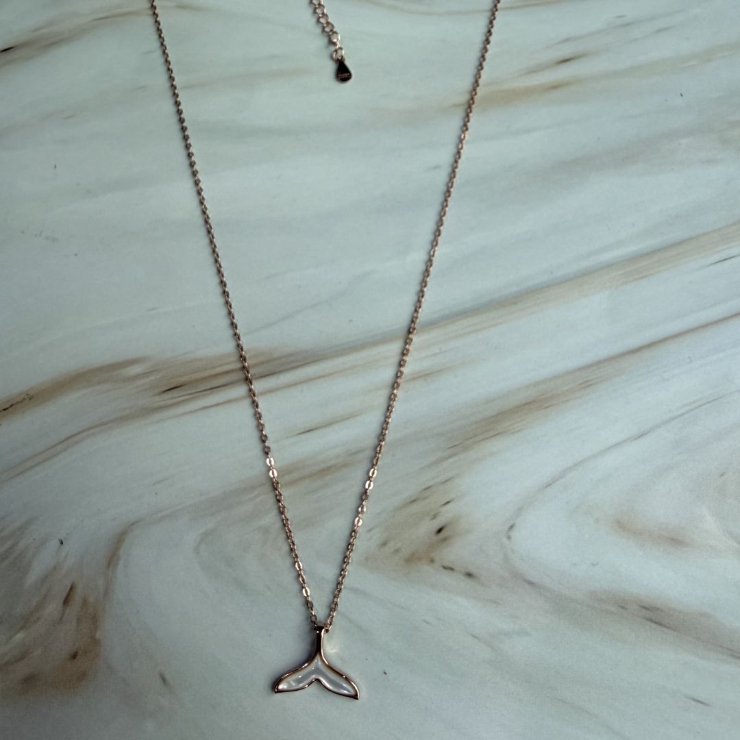 Gold-Plated Whale Tail Necklace in 925 Sterling Silver