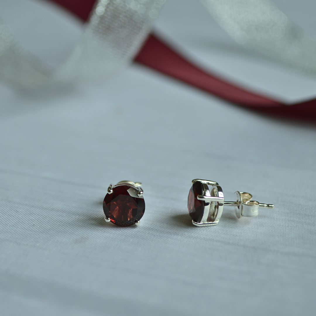Silver 925 Natural Garnet Stud Earrings