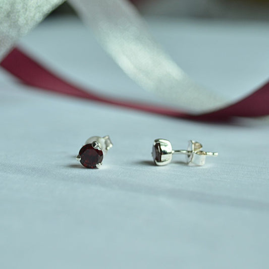 Silver 925 Natural Garnet Stud Earrings