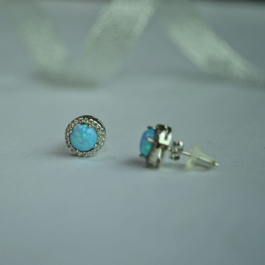 Silver 925 Synthetic Opal Halo Stud Earrings(blue)