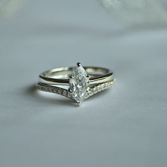 Two-Band Bridal Set in 925 Sterling Silver with Marquise CZ Center