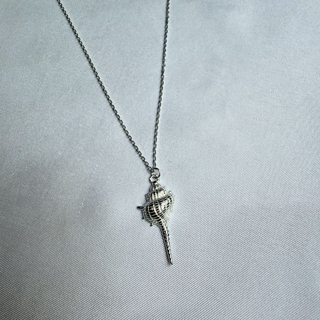 925 Sterling Silver Spiral Seashell Pendant Necklace
