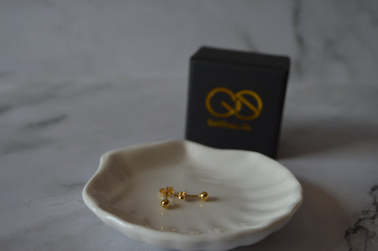 GS0387 18k gold Unique Dot Earring