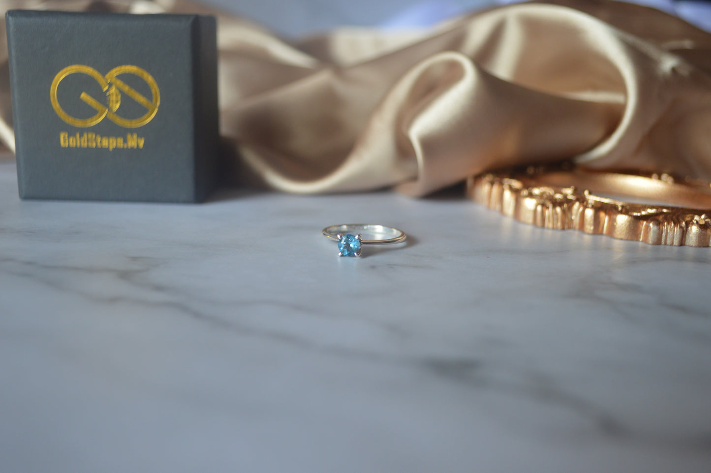 Sterling silver 925 natural blue Topaz ring