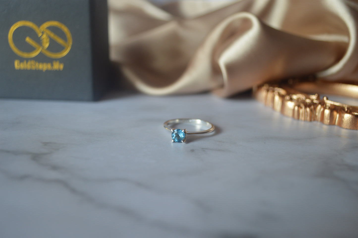 Sterling silver 925 natural blue Topaz ring
