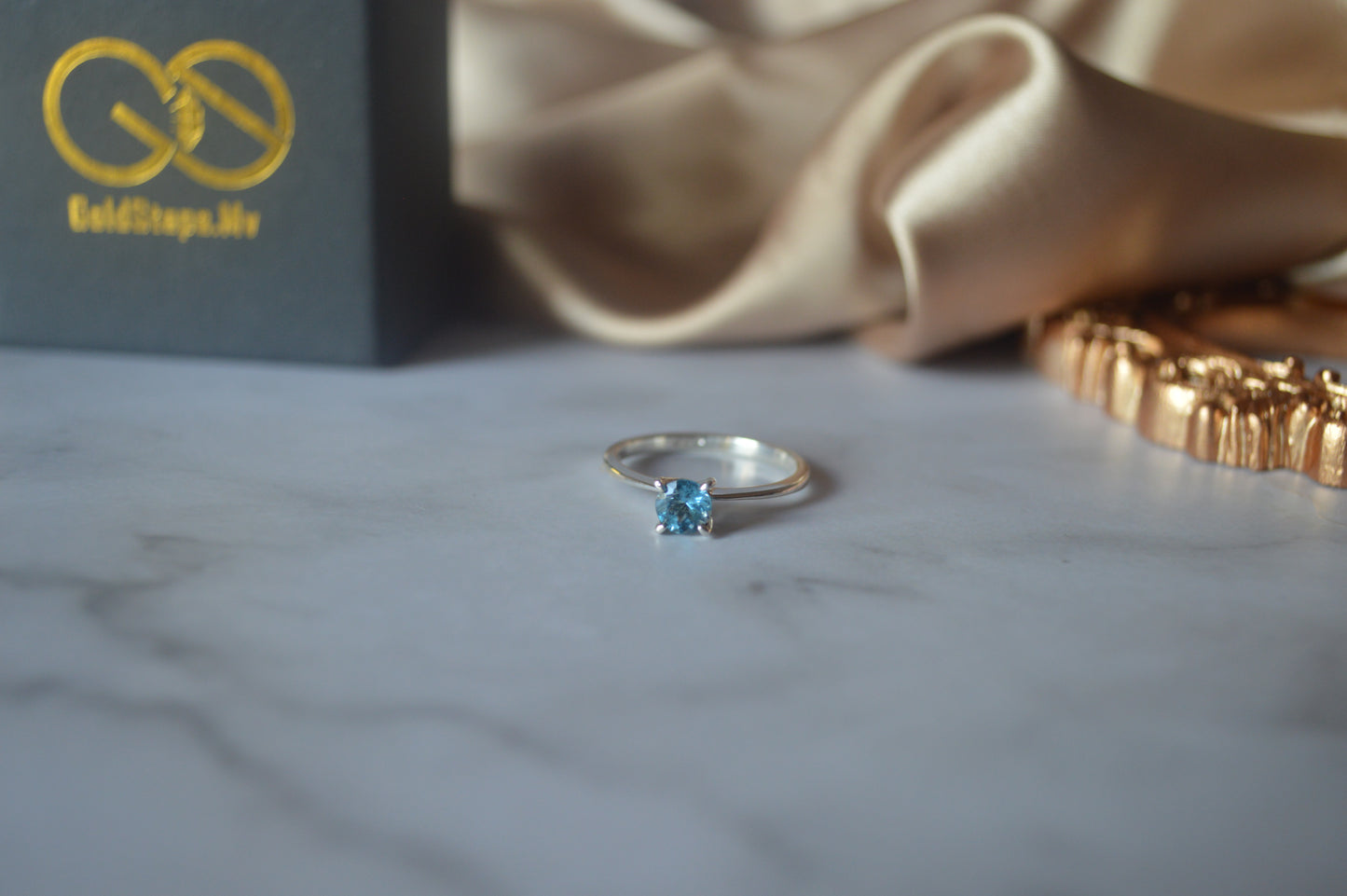 Sterling silver 925 natural blue Topaz ring