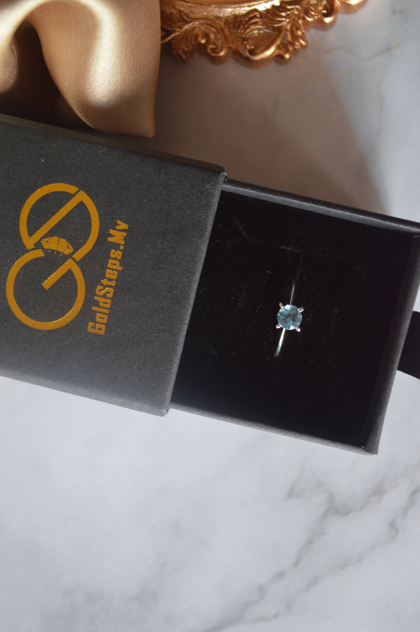 Sterling silver 925 natural blue Topaz ring