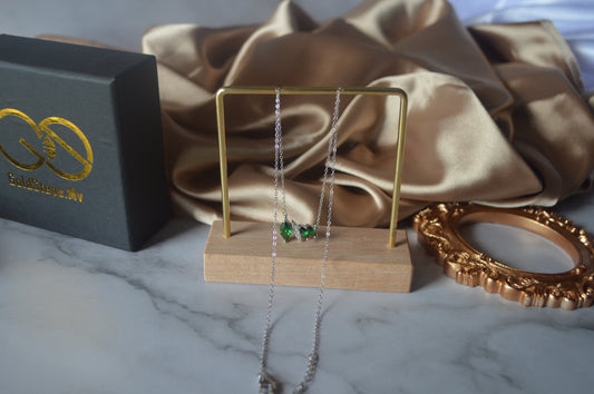 GS0057 Rhodium plated original Silver necklace with Emerald Stones