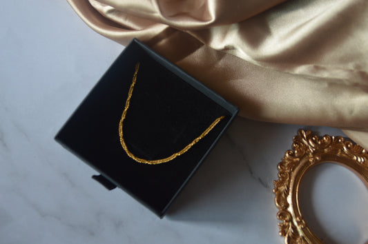 GS0559 / 60 18k gold olhi desing bracelet