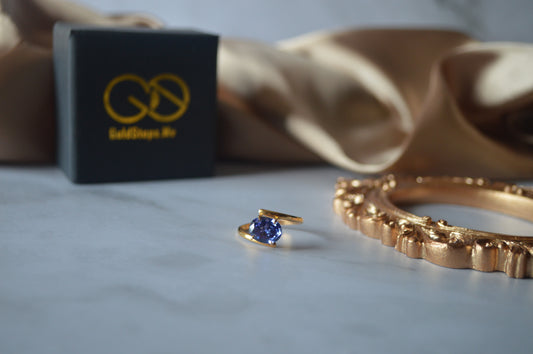 original Gold ring with purple stone