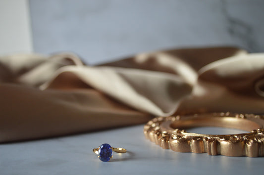Original gold ring purple stone