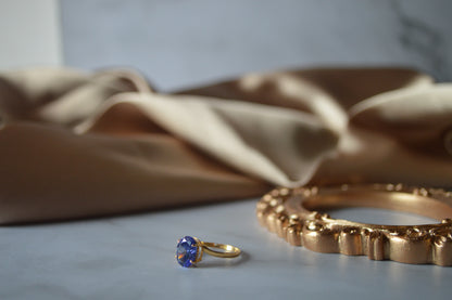 Original gold ring purple stone