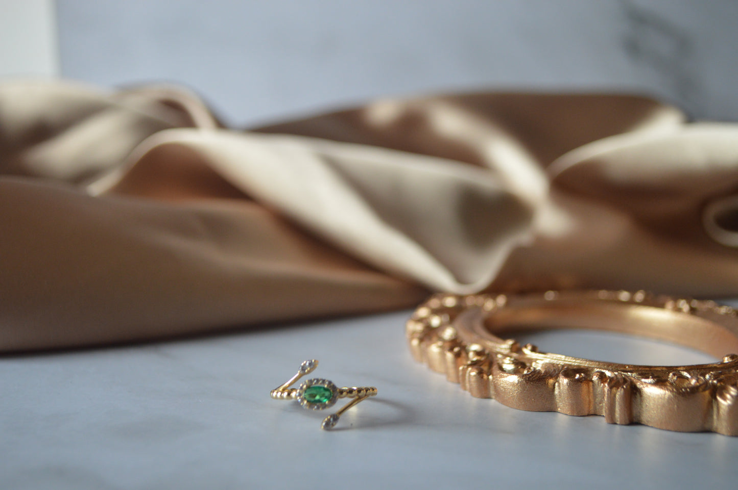 Original gold ring green stones