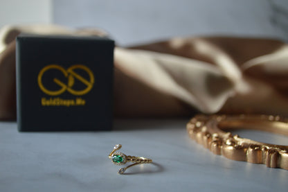 Original gold ring green stones