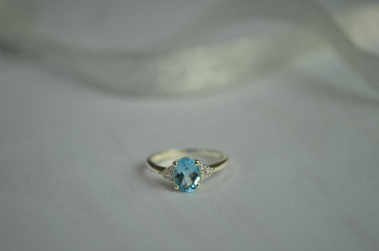Oceanlight: Swiss Blue Topaz in Silver 925