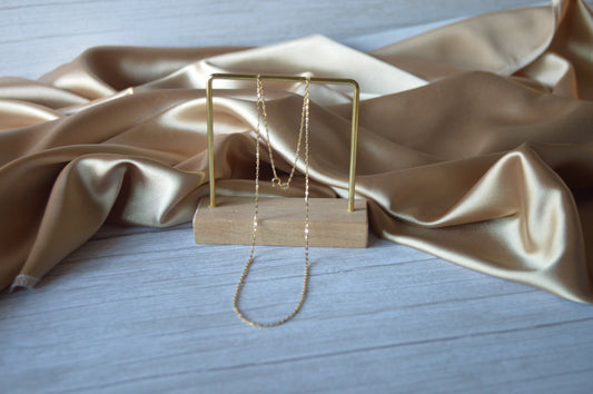 gold chain necklace