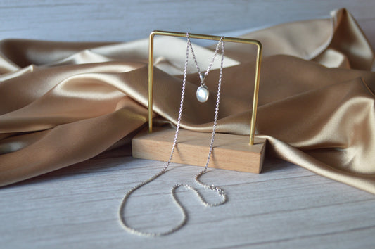 Natural Moonstone Necklace in 925 Sterling Silver