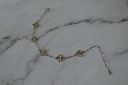 Silver 925 Clover Charm Bracelet – Lucky Elegance in Every Detail