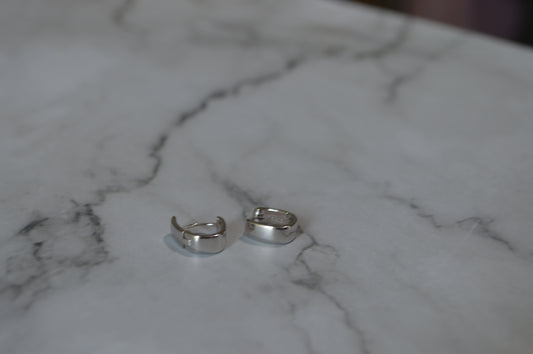 Minimalist Sterling Silver 925 Hoop Earrings – Classic Everyday Elegance