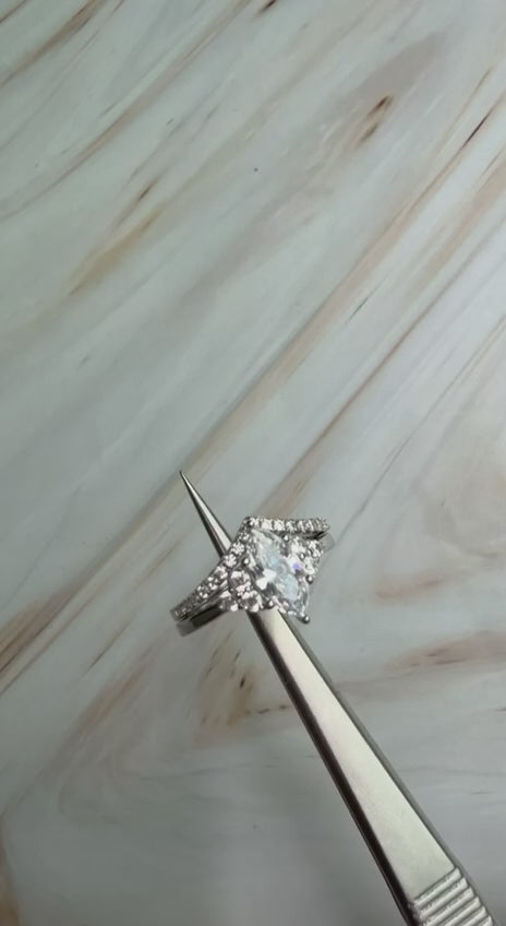 Two-Band Bridal Set in 925 Sterling Silver with Marquise CZ Center